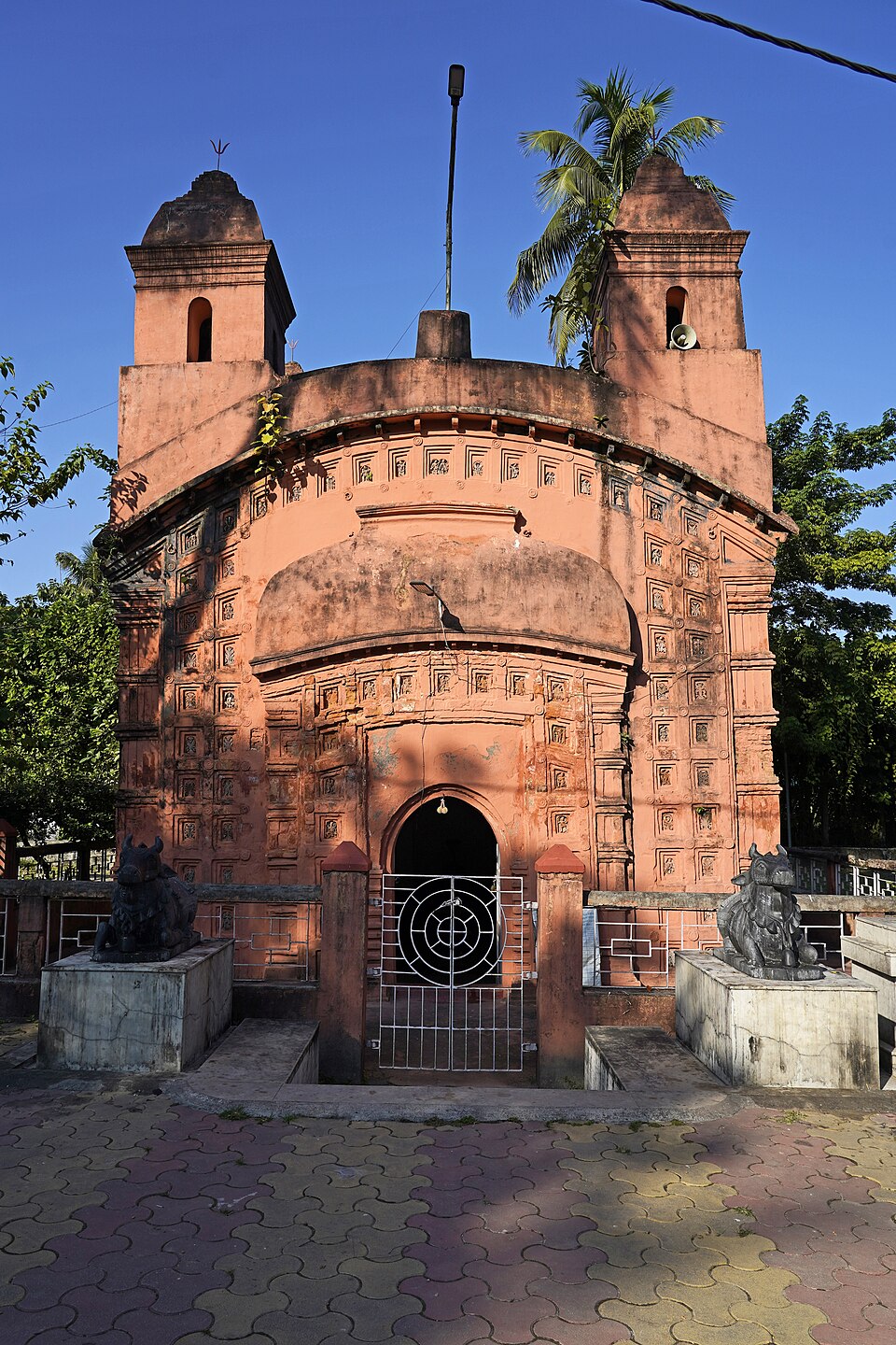 Siddhanath Shiva Temple India temple