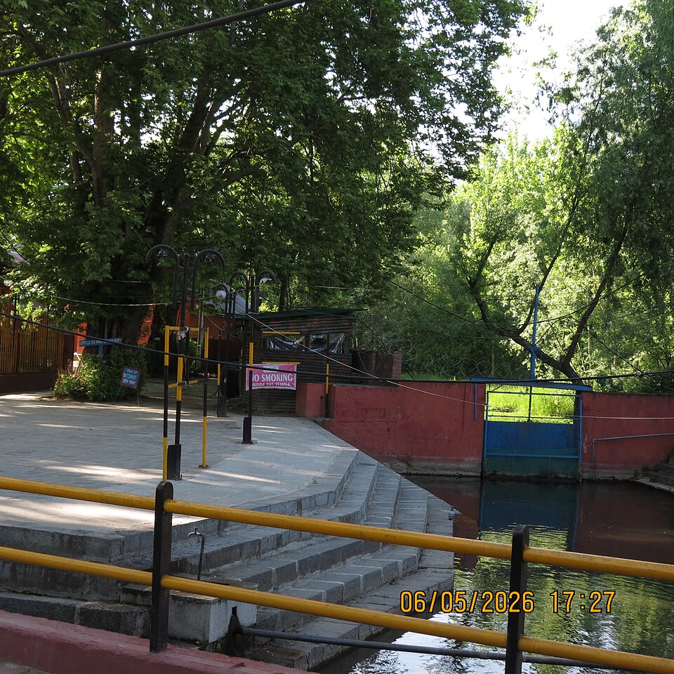 Kheer Bhawani Temple Srinagar India